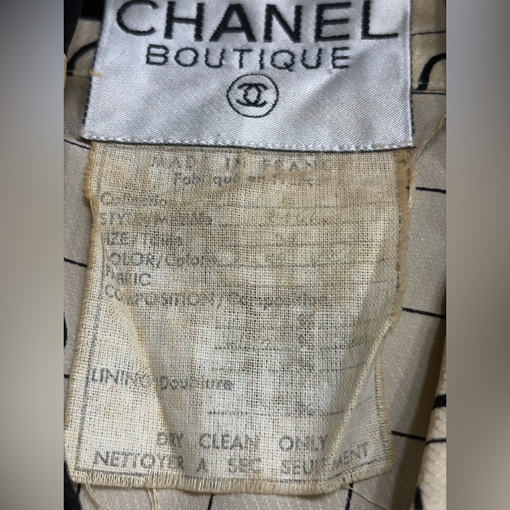 Chanel Iconic Scrabble Print Silk Dress RARE 1990,s
✨💕 Make A Offer ✨💕 - Picture 5 of 9